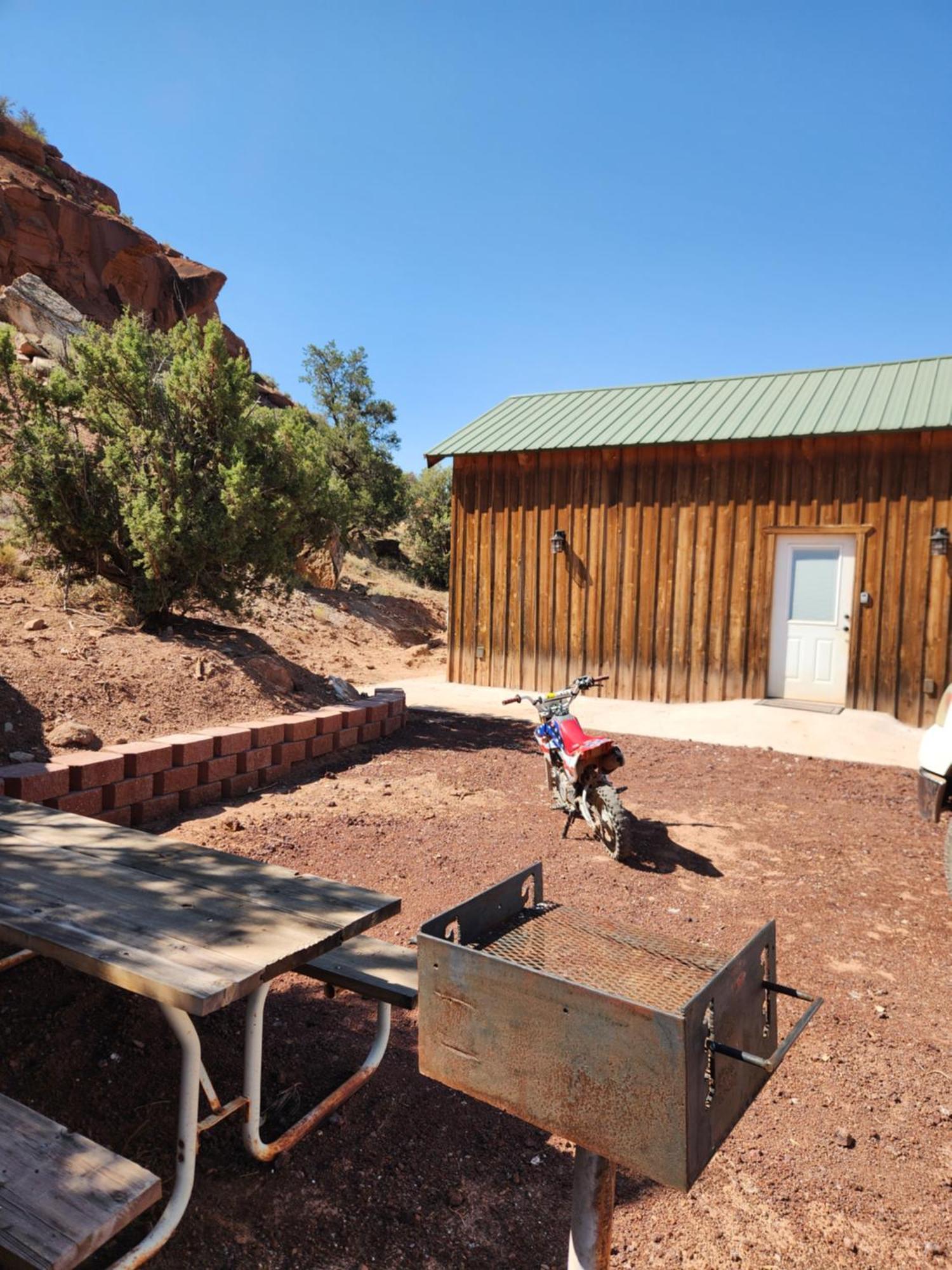 The Rocky Mountain Cabin Apple Valley Exterior foto